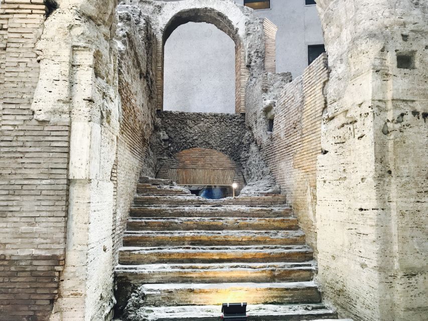 Rome: Navona Square Underground Ticket with Audio Guide - How the ancient stadium became Piazza Navona