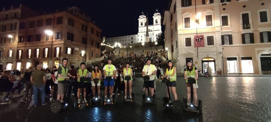 Rome: Night Segway Tour - What the guides do well
