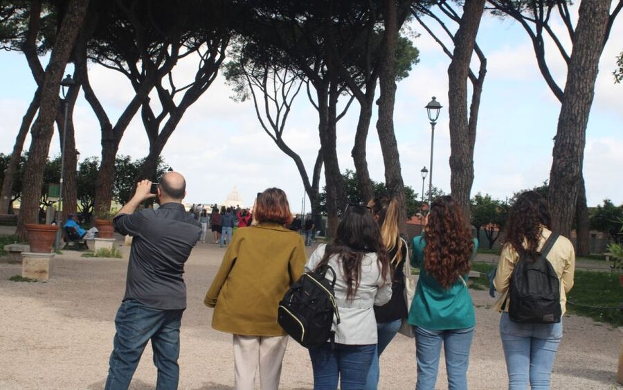 Rome: Night Tour of the City by Golf Cart (Private option) - Pincio Terrace finishes with a city view