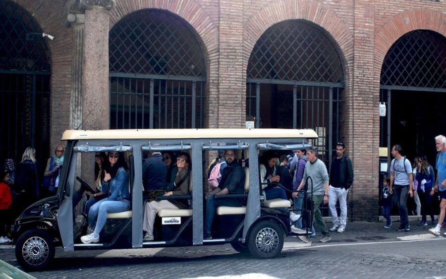 Rome: Night Tour of the City by Golf Cart (Private option) - Circus Maximus and the glow of Palatine Hill
