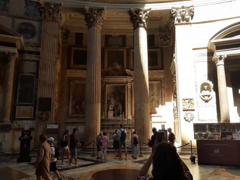Rome: Pantheon Priority Entry Ticket & Audio Guide App - Value at $6 Per Person