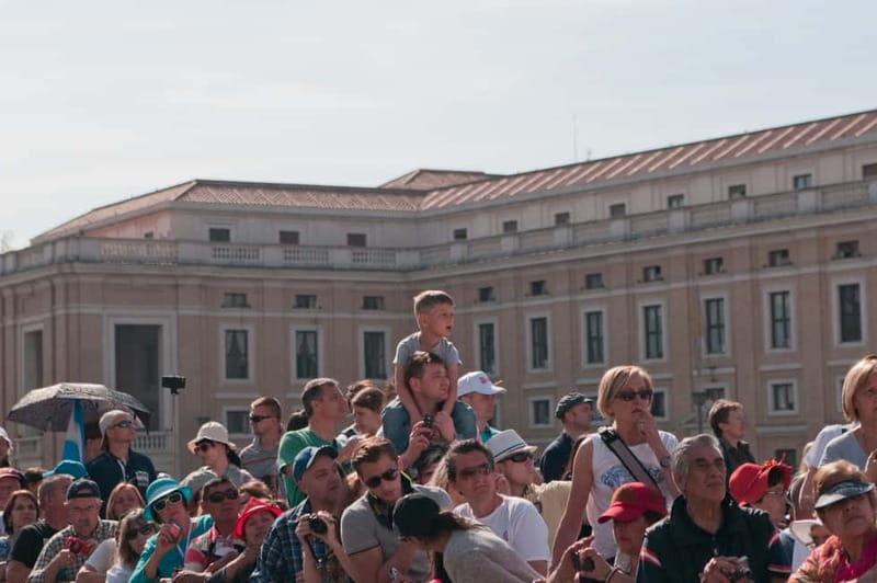 Rome: Papal Audience with Pope Leo XIV & Expert Guide - Small details that can make the morning better
