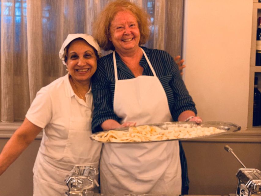 Rome: Pasta & Tiramisu Class with Free Flowing Fine Wine - Free-flowing wine changes the rhythm