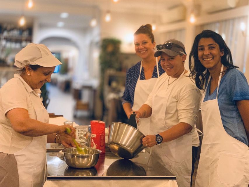 Rome: Pasta & Tiramisu Class with Free Flowing Fine Wine - Practical details that affect your decision