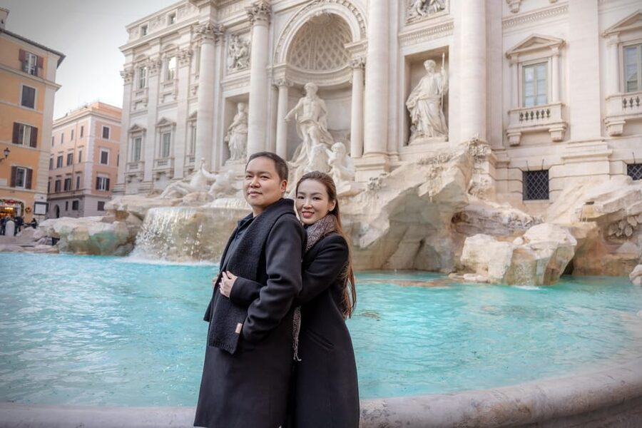 Rome: Personalized Photoshoot outside the Colosseum - Is $58 a good value for a group of four?