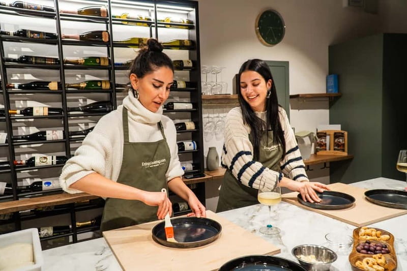 Rome: Pizza and Gelato Cooking Class with Wine - What this Roman food class is really like