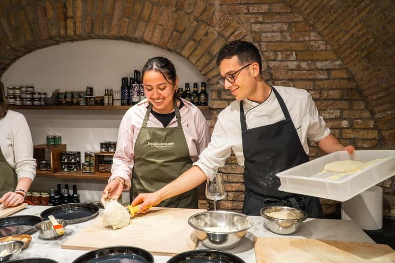 Rome: Pizza and Gelato Cooking Class with Wine - Why the small group is worth paying for