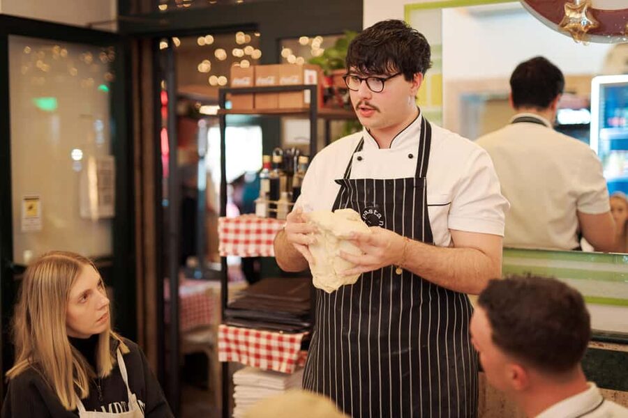 Rome: Pizza and Tiramisu Cooking Class in Piazza Navona - Should you book the Piazza Navona pizza class?