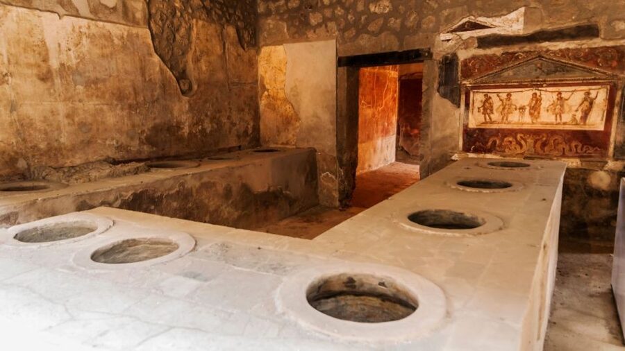Rome: Pompeii Tour with Wine and Lunch by High Speed Train - The winery stop adds more than a quick tasting