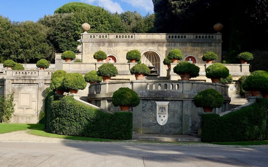 Rome: Pontifical Villa Gardens at Castel Gandolfo Minibus - Papal stories that make the audio guide worthwhile