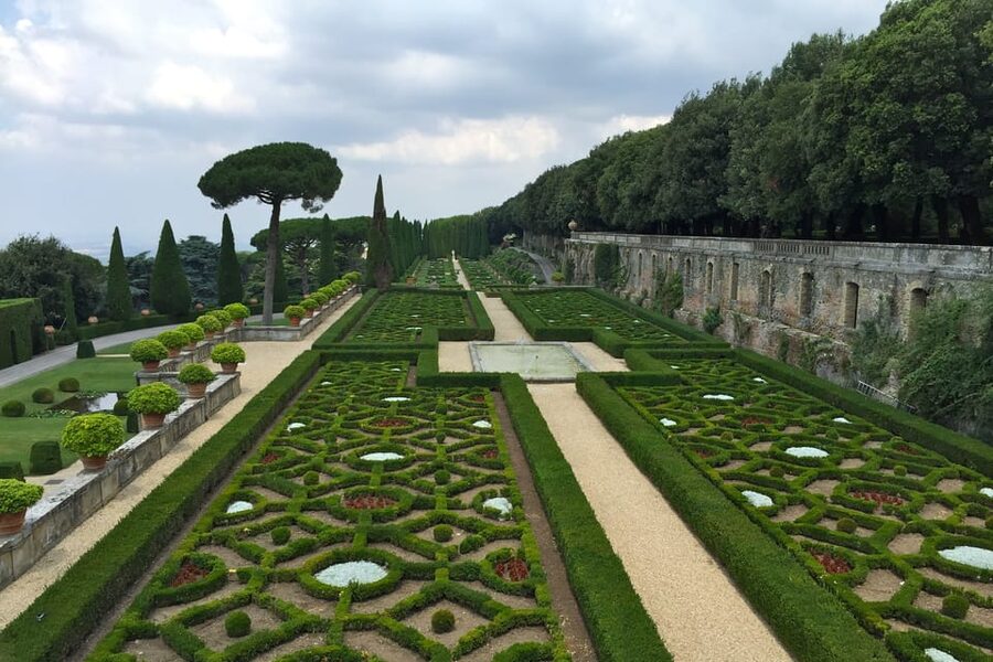 Rome: Pontifical Villa Gardens at Castel Gandolfo Minibus - Meeting at Via Massimo d’Azeglio