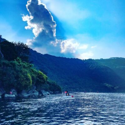 Popes’ Lake, Kayak Tour with Swimming & Roman Pizza