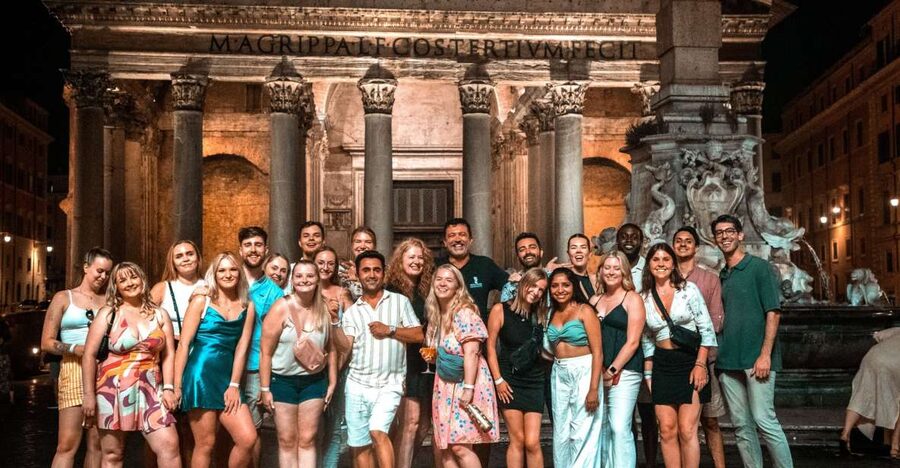 Rome: Pub Crawl and Ultimate Party with Open Bar and Pizza - Starting at Rome’s one-hour open bar