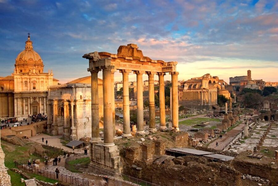 Rome: Roman Forum and Palatine Hill Licensed Guided Tour - Why the Roman Forum deserves a guided visit