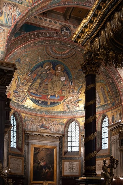 Rome: Santa Maria Maggiore Upper Areas Skip-the-Line Ticket - The Bernini Staircase and the upward route