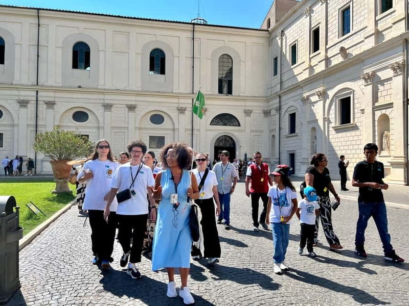 Rome: Sistine Chapel, Vatican Museums and Basilica Tour - What this Vatican tour does well