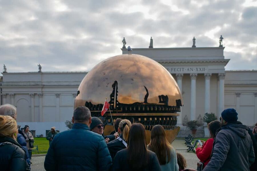 Rome: Sistine Chapel, Vatican Museums and Basilica Tour - The optional finish at St. Peter’s Basilica