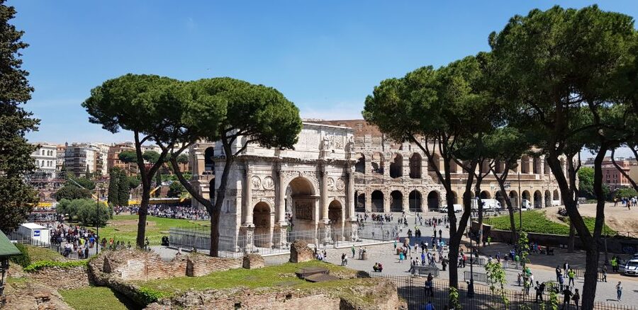 Rome: Small-Group Colosseum, Roman Forum & Palatine Hill - Who should book this experience?