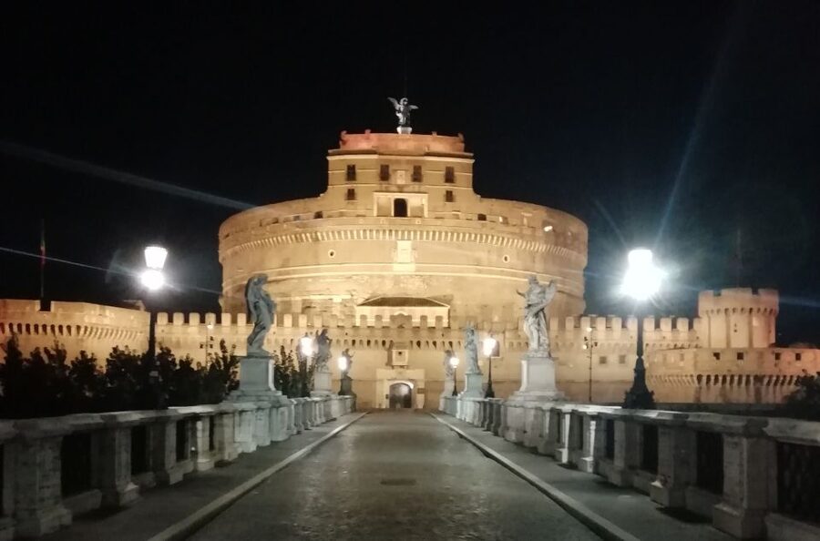 Rome: Small Group Rome's Dark Side - Ghosts & Legends Tour - Key things to know before booking