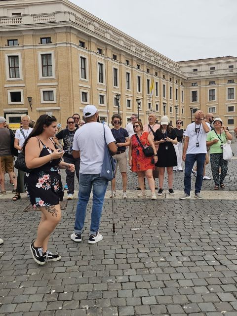 Rome: St. Peter's Basilica and Papal Tombs Guided Tour - Entering the immense basilica