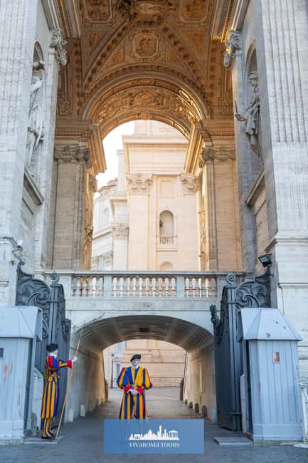 Rome: St. Peter's Basilica and Vatican Grottoes Guided Tour - Why the $31 price can be worthwhile