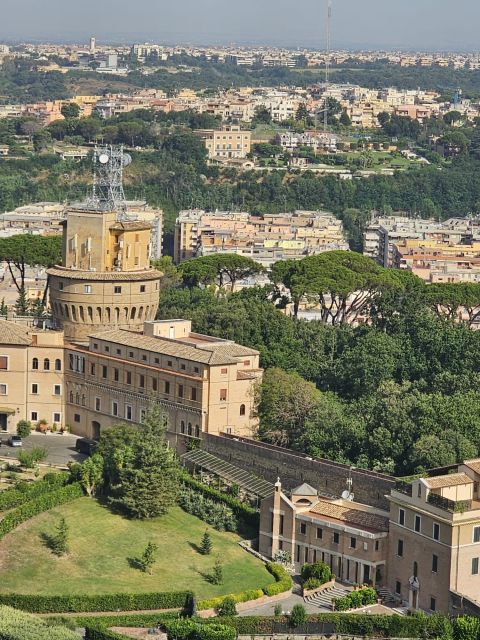 Rome: St. Peter's Basilica, Dome, and Vatican Grottoes Tour - The Papal Grottoes, three meters below the church