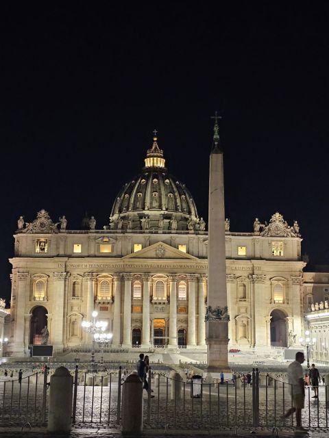 Rome: St. Peter's Basilica, Dome, and Vatican Grottoes Tour - The dome climb and the view over Rome