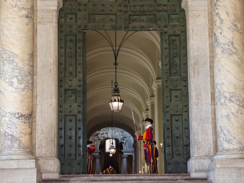 Rome: St. Peter's Basilica, La Pietà, Papal Tombs and Dome - Security is the tour’s biggest variable