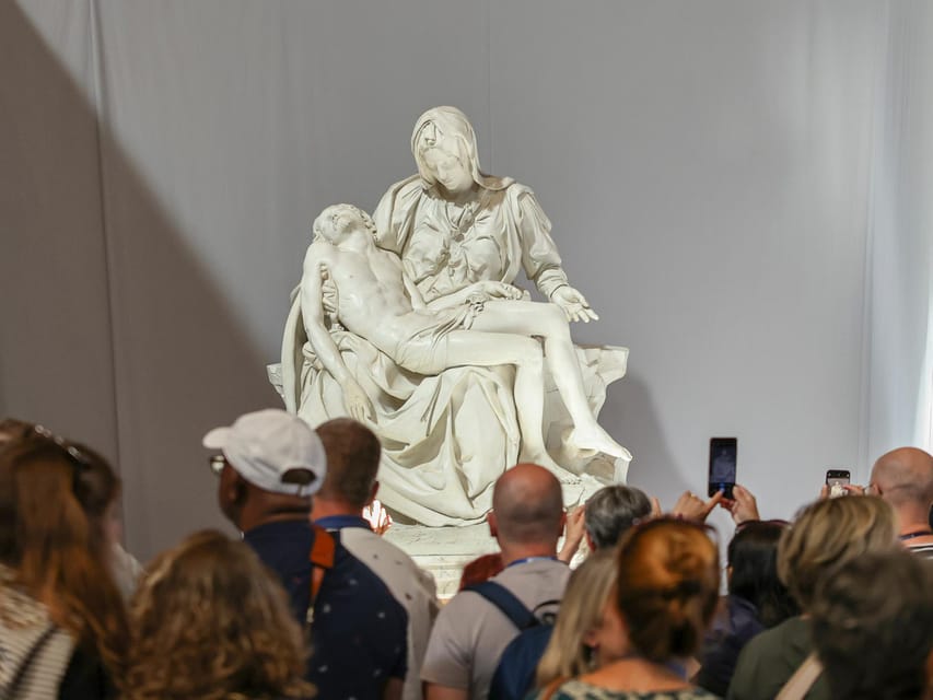 Rome: St. Peter's Basilica, La Pietà, Papal Tombs and Dome - The Papal Tombs and Vatican Grottoes