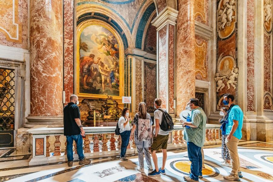 Rome: St. Peter's Basilica, Square and Grottoes Guided Tour - Why this short St. Peter’s tour works
