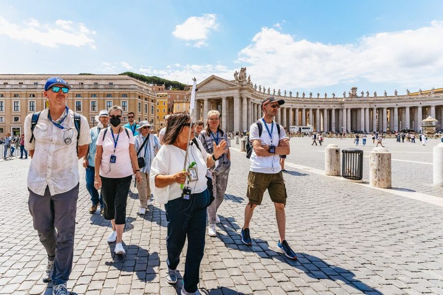 Rome: St. Peter's Basilica, Square and Grottoes Guided Tour - What the $11 price really covers