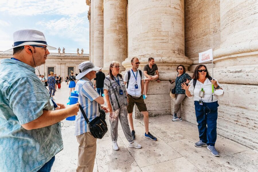 Rome: St. Peter's Basilica, Square and Grottoes Guided Tour - The Dome and Vatican Museums are separate choices