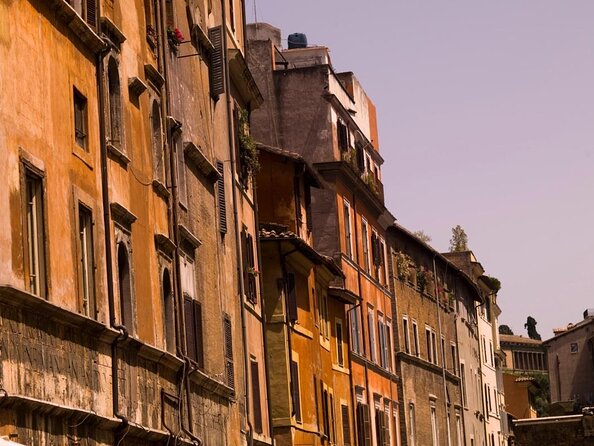 Rome Street Food Tour with Local Guide - Passetto del Biscione and the Pleasure of Small Detours