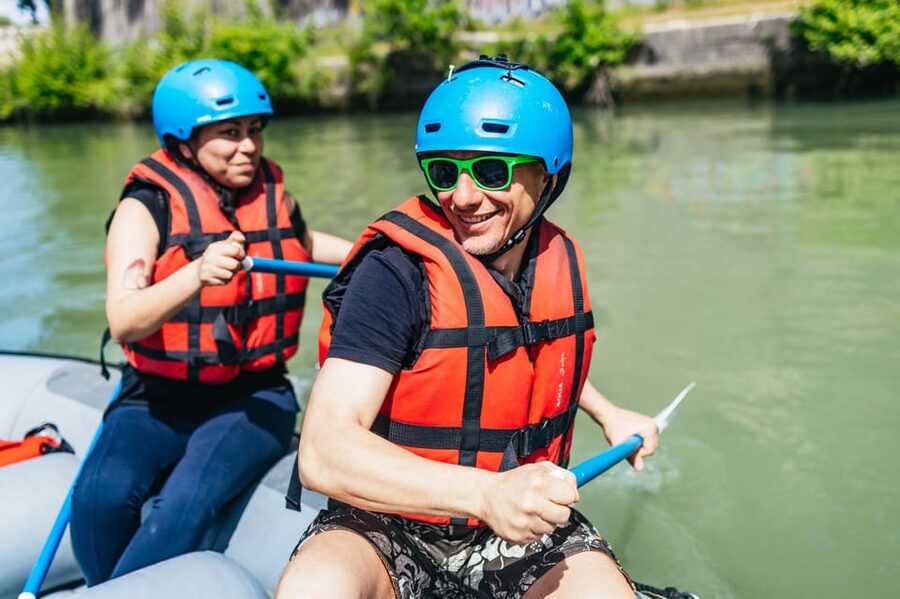 Rome: Tiber River Urban Rafting Tour with Roman Pizza - Tiber Island: the city’s best river pause