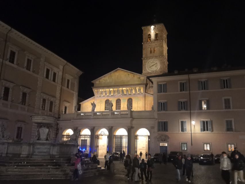 Rome: Trastevere & Campo de Fiori Street Food Walking Tour - Santa Maria in Trastevere and neighborhood character