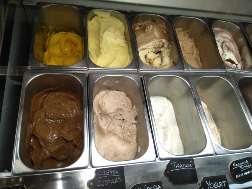 Rome: Trastevere Guided Food and Wine Tour with 20+ Tastings - Stop three: fresh pasta and Trastevere pizza