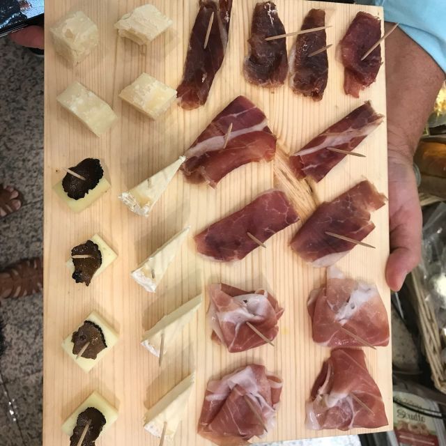 Rome: Trastevere Guided Food and Wine Tour with 20+ Tastings - How much walking and eating should you expect?