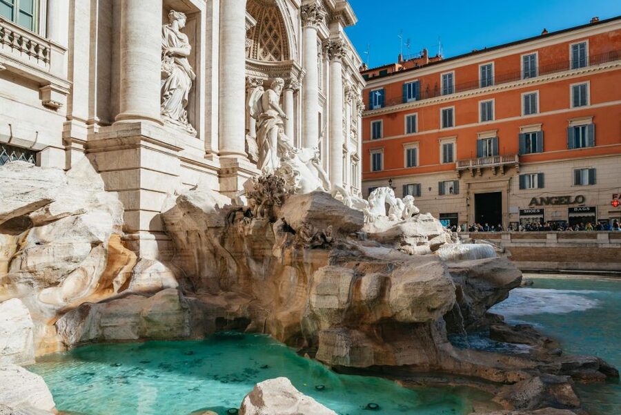 Rome: Trevi Fountain and Underground Guided Tour - Descending to Vicus Caprarius
