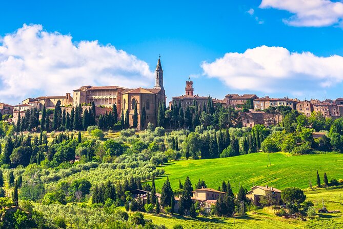 Rome: Tuscany & Montepulciano Day Trip with Lunch & Wine Tasting - Montepulciano: wine, towers, and steep streets