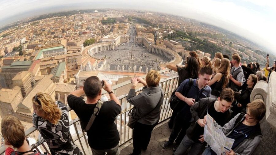 Rome: Vatican Museums and St. Peter’s Tour with Dome Climb - How the five-hour schedule feels