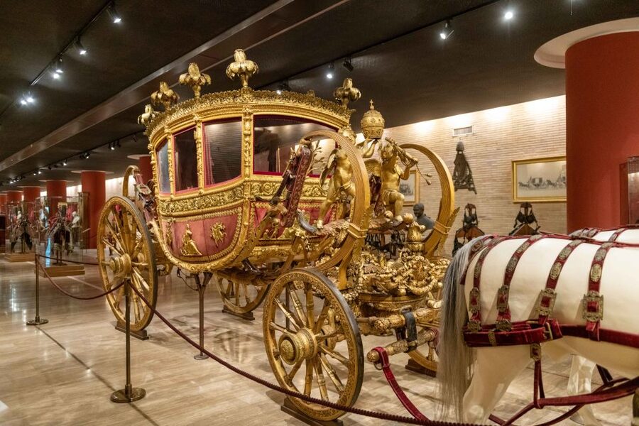 Rome: Vatican Museums, Sistine Chapel, and Basilica Tour - Sistine Chapel: the emotional center of the visit