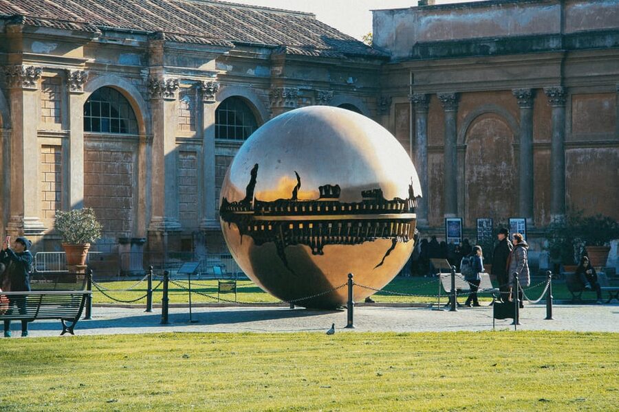 Rome: Vatican Museums, Sistine Chapel and St. Peter's Tour - Crowds, walking, and the physical effort