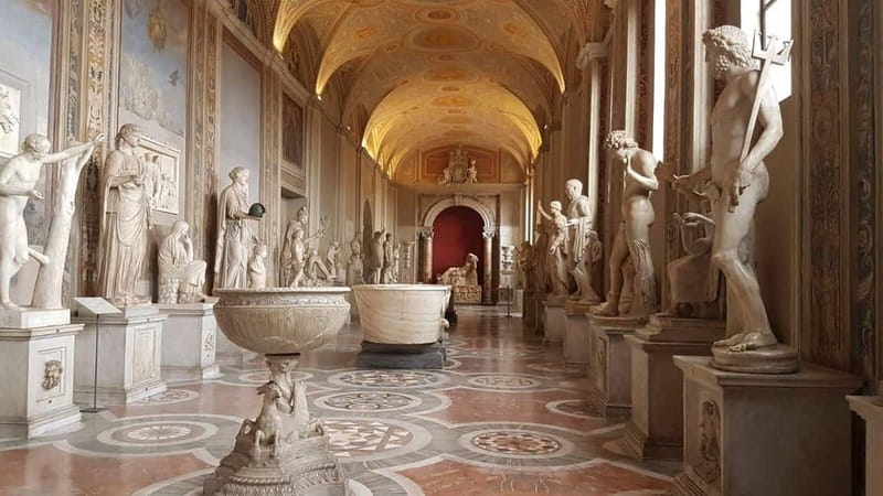 Rome: Vatican Museums, Sistine Chapel Tour & Basilica Access - The Sistine Chapel and Michelangelo’s ceiling