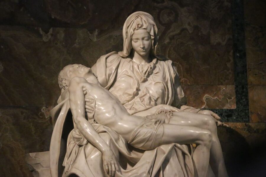 Rome: Vatican Museums & St. Peter's Basilica with Dome Climb - Meeting at Largo del Colonnato