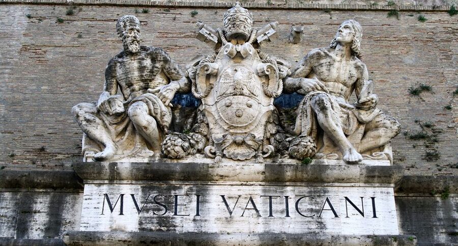 Rome: Vatican, Sistine Chapel, St. Peter Early Morning Tour - Raphael Rooms and the School of Athens