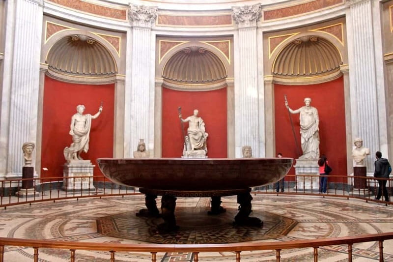 Rome: Vatican, Sistine Chapel & St.Peter's Basilica Tour - Who should book this Vatican tour?