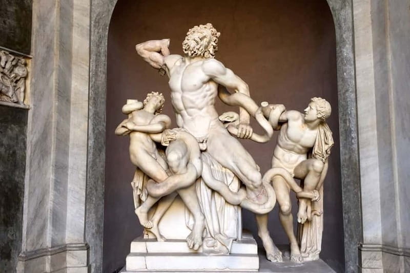 Rome: Vatican, Sistine Chapel & St. Peter's Basilica Tour - Fast-track entry, with one important warning