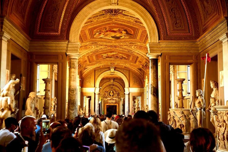 Rome: Vatican & Sistine Chapel Tour + Optional Colosseum - Key things to know before booking