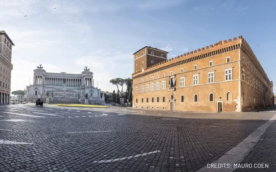Rome: Vittoriano with Rooftop & Palazzo Venezia Hosted Entry - A one-hour route that works best with your own pace
