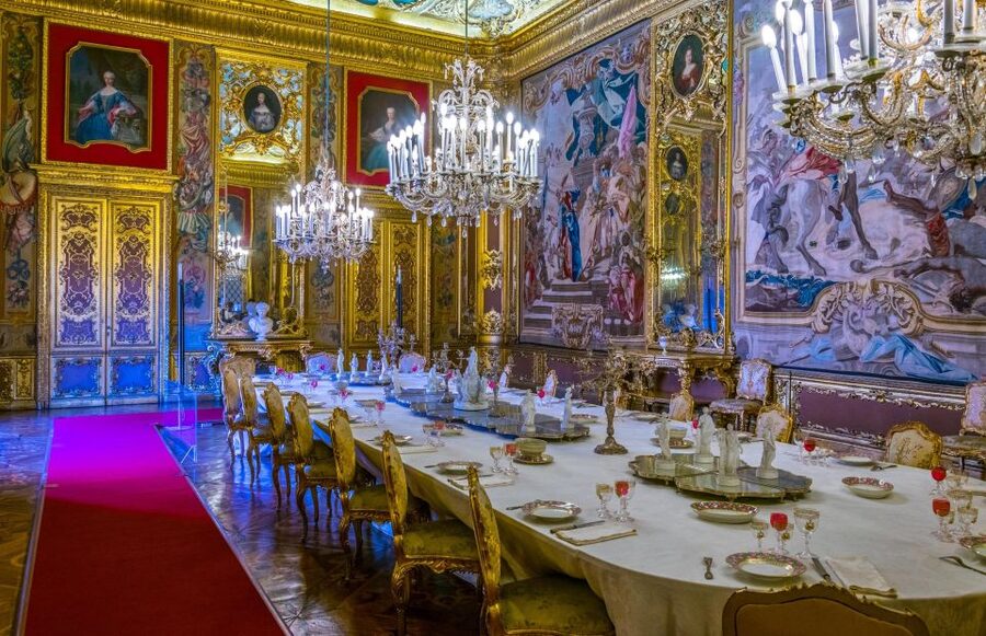 Royal Palace of Turin Skip-the-Line Ticket and Guided Tour - How good are the guides?